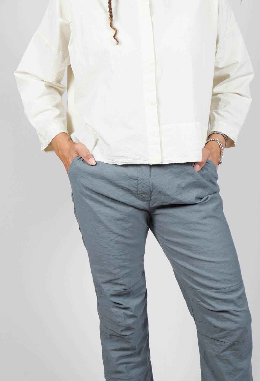 Trousers in Ferro