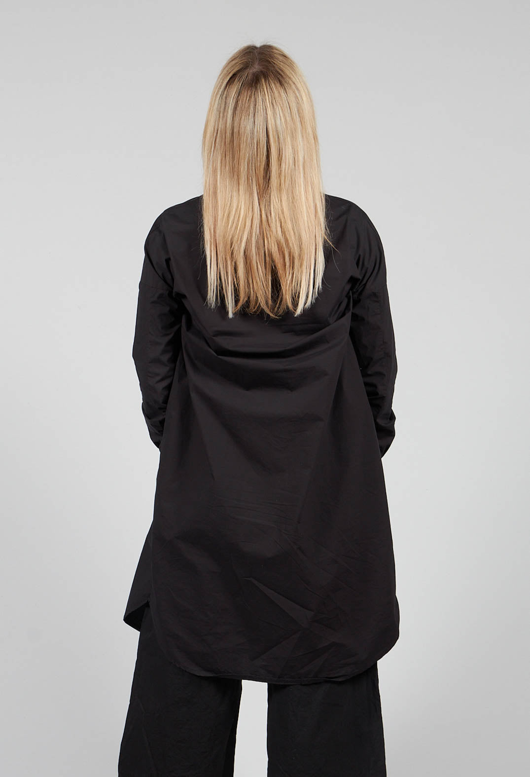 Long Coreana in Black