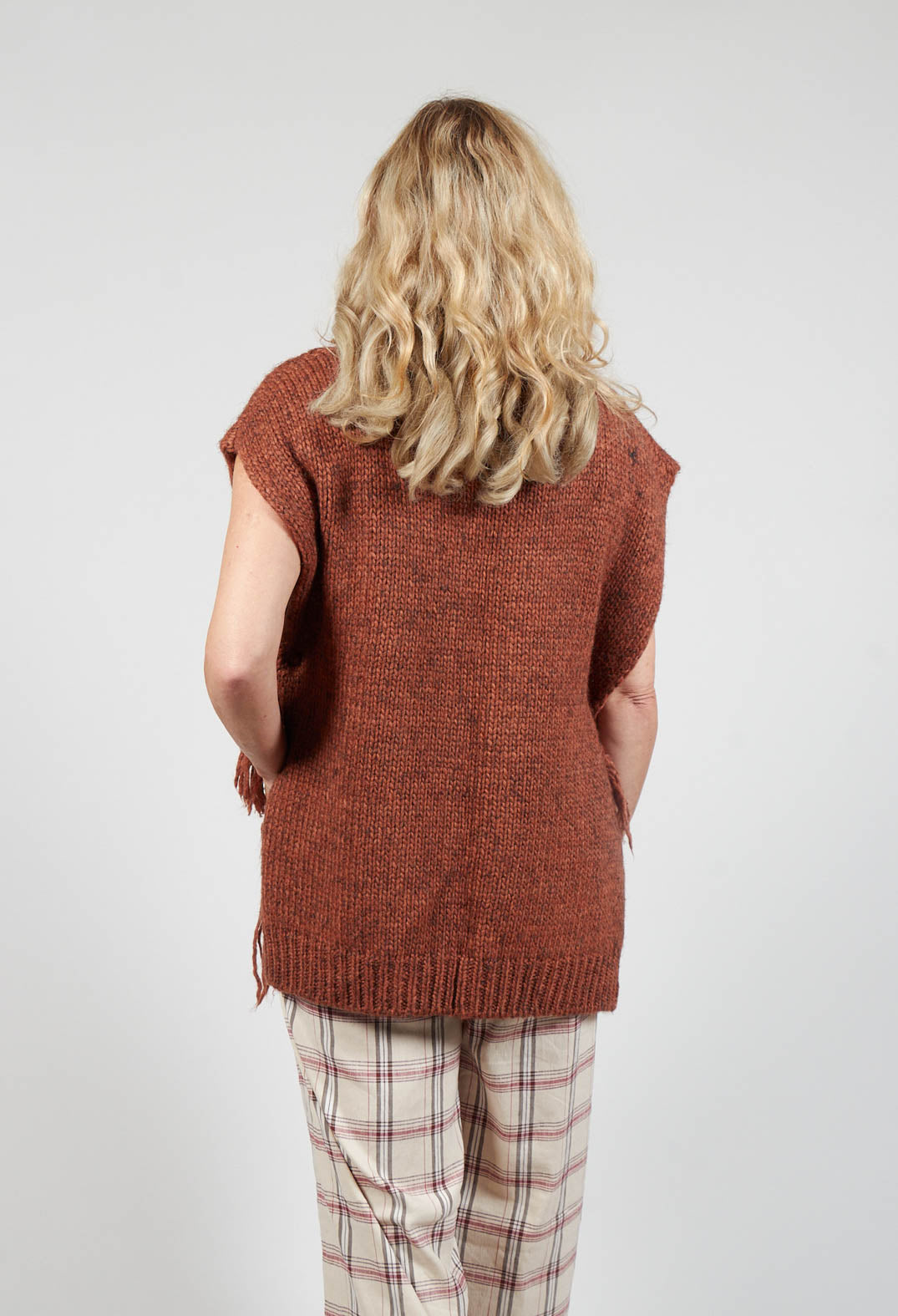 Knitted Cape in Ruggine Rust