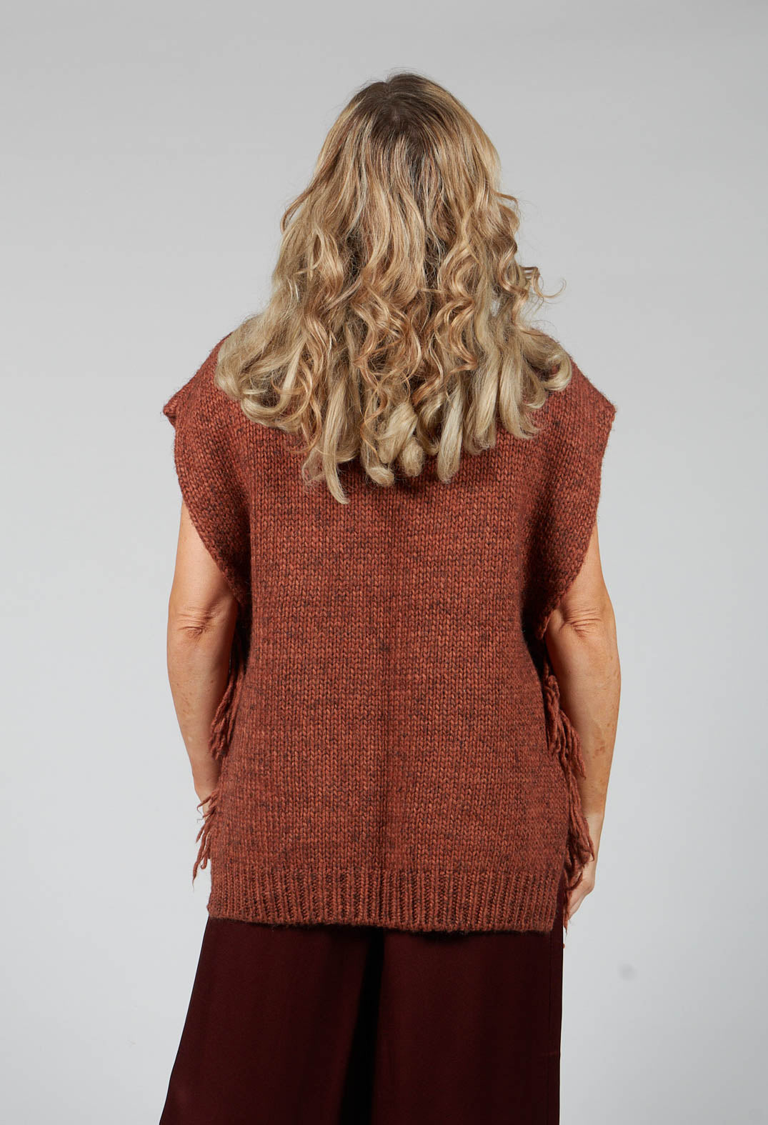 Knitted Cape in Ruggine Rust