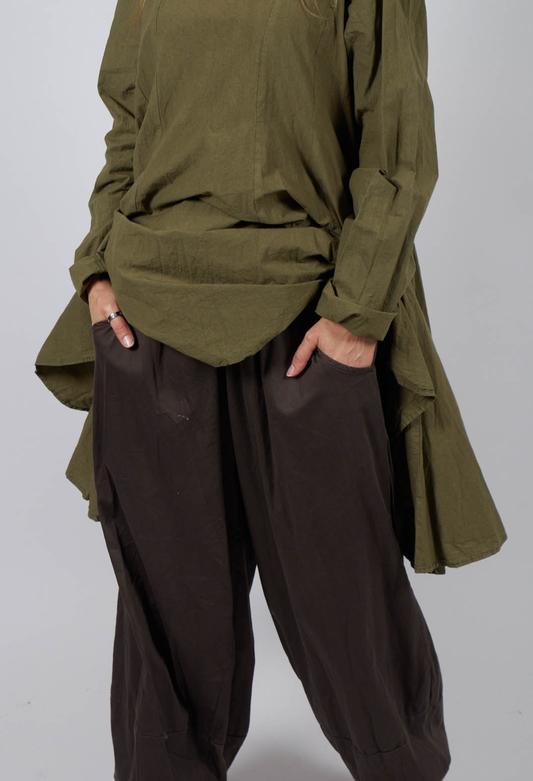 Wurmheere Trousers With Elasticated Waist in Teak