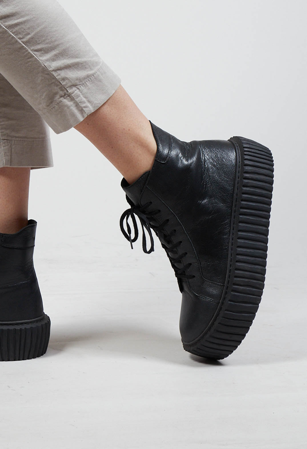 Leather Lace up Ankle Boots in Ghost Black