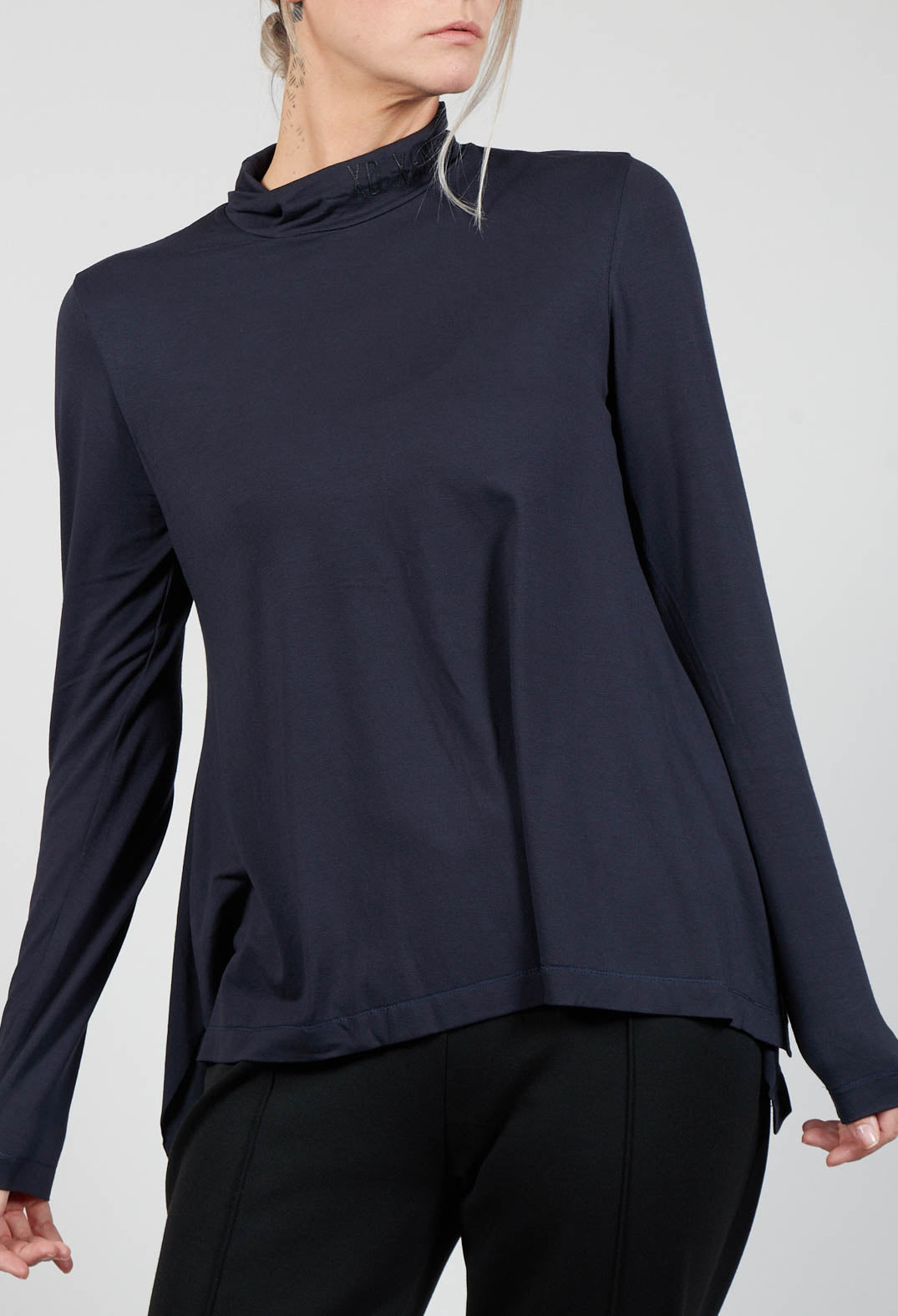 Turtle Neck Kord Top with Logo in Dark Blue