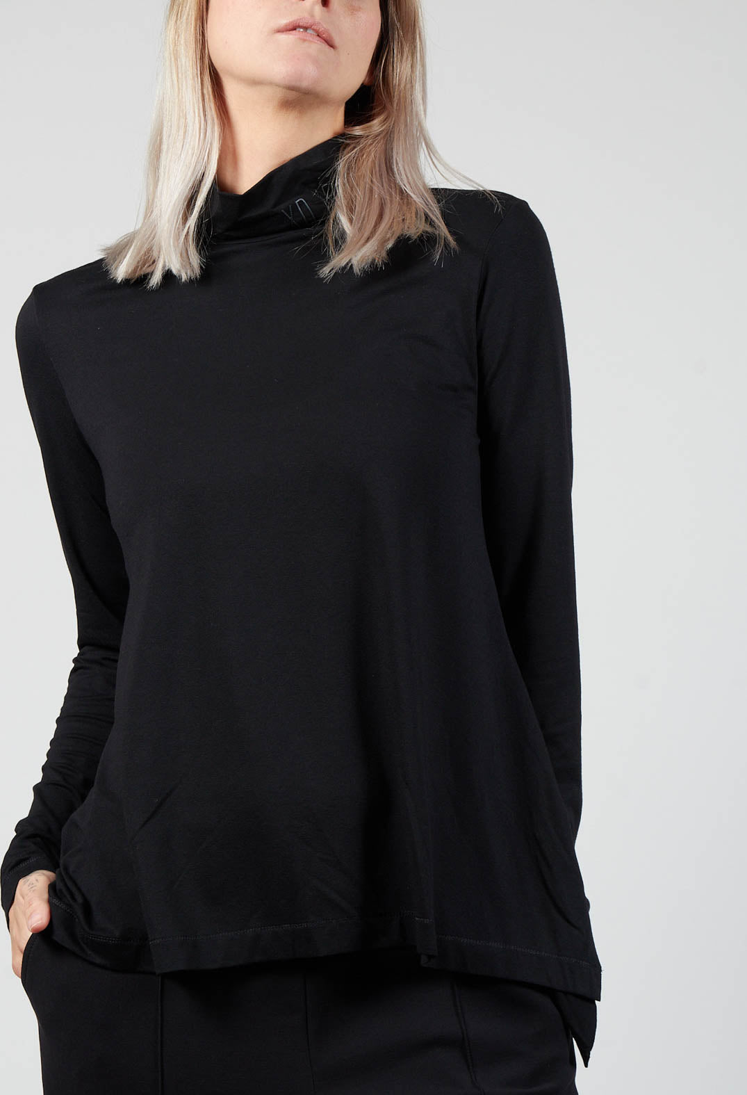Turtle Neck Kord Top with Logo in Black