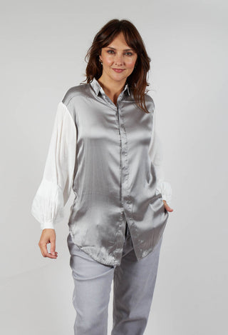 Loose Fit Shirt with Contrasting Arms In White and Grey