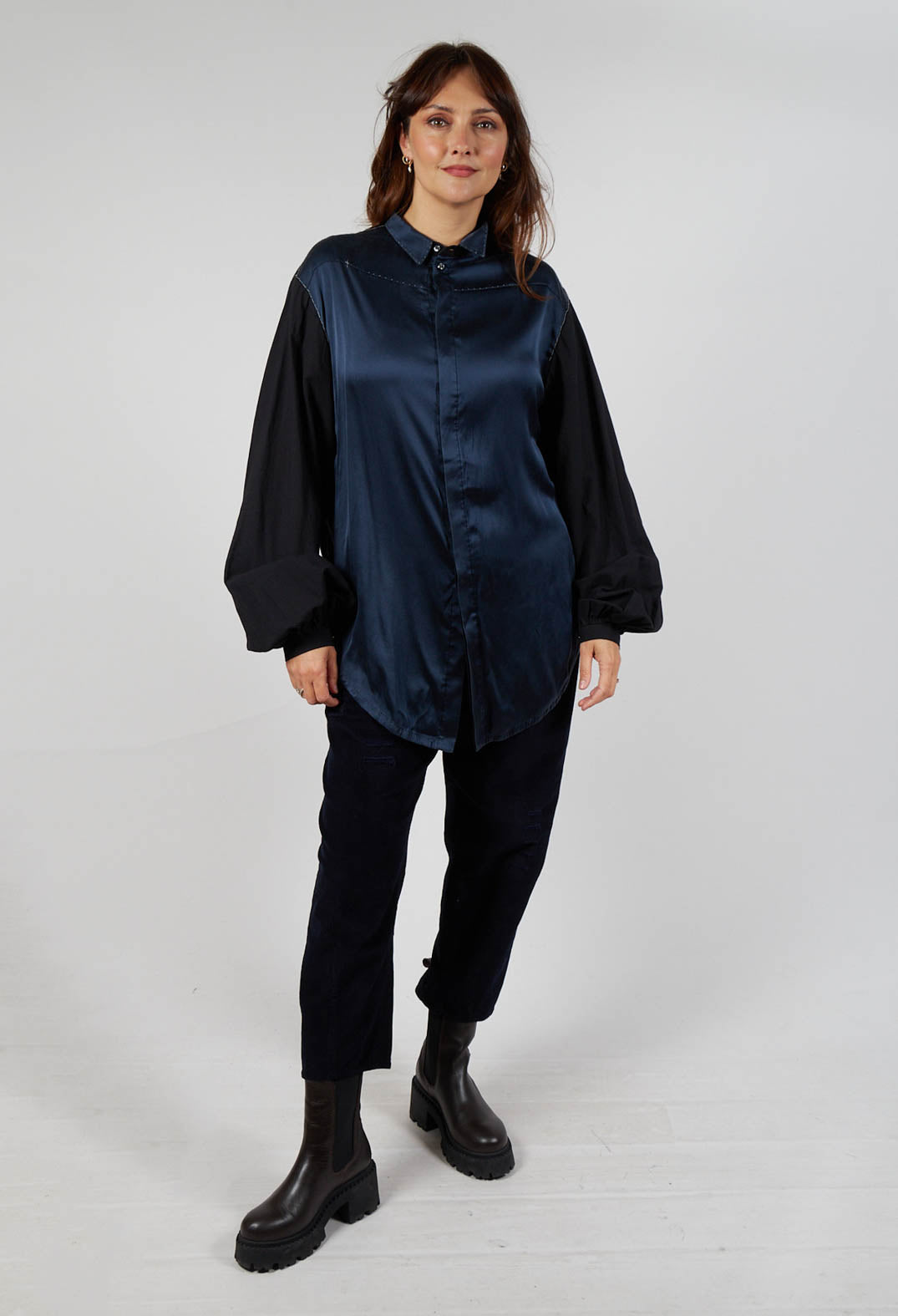 Loose Fit Shirt with Contrasting Arms In Black and Navy