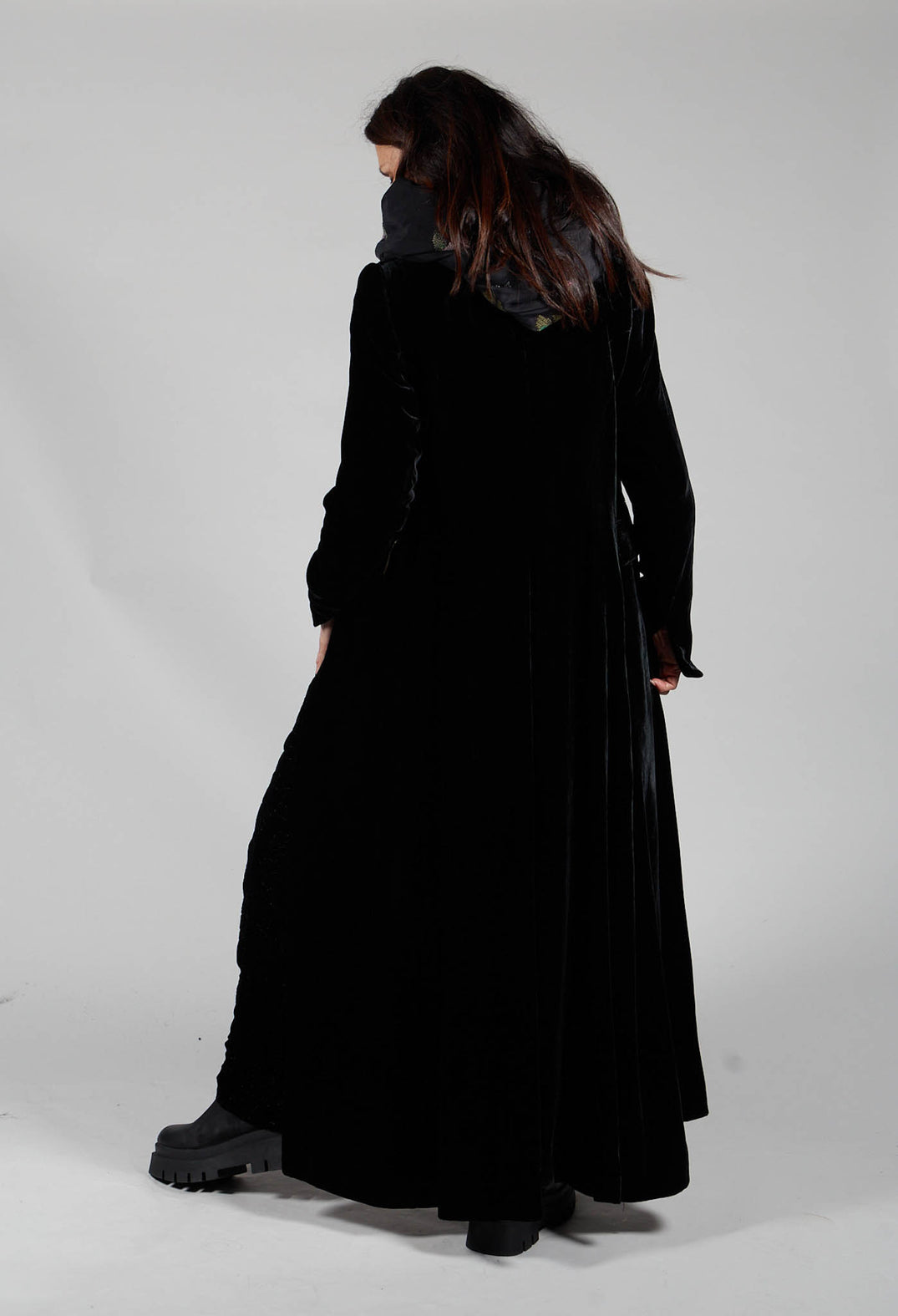 Origihell Crinkled Shirt Dress in Kaviar Black