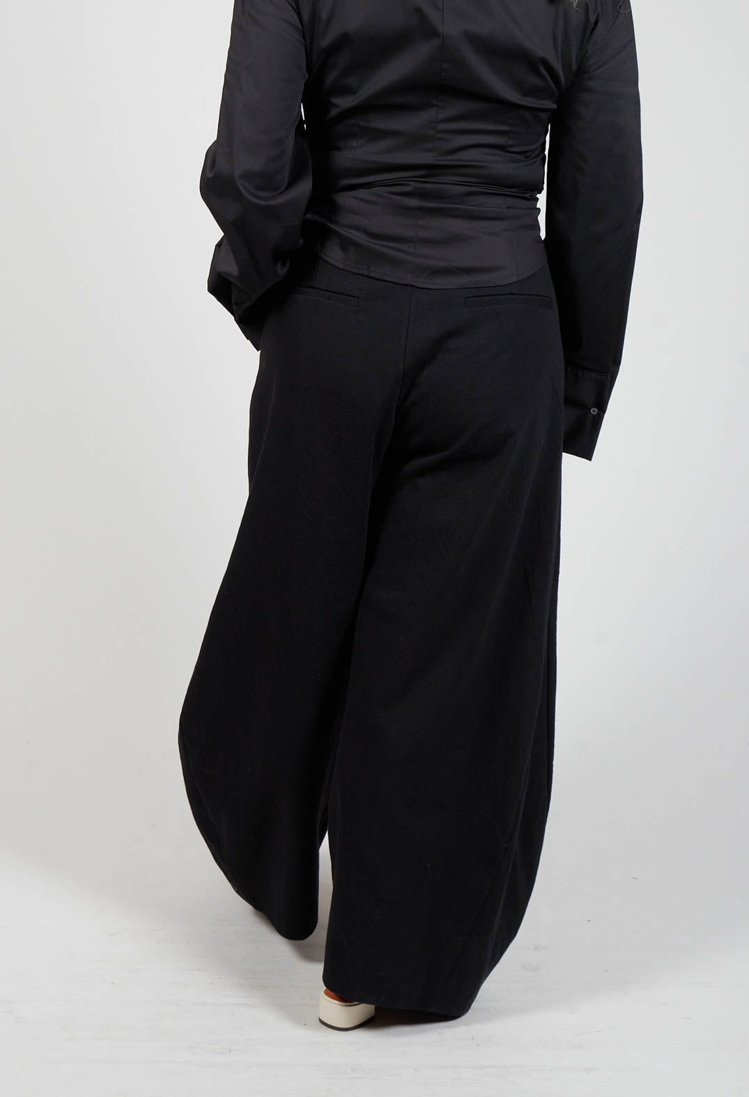 Pants Sbrigati in Nero