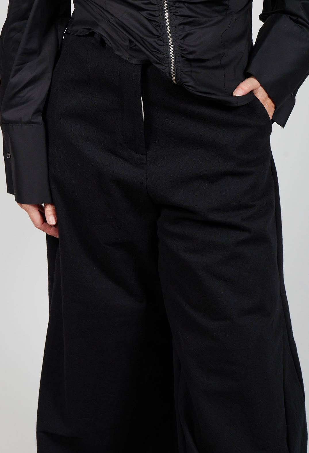 Pants Sbrigati in Nero