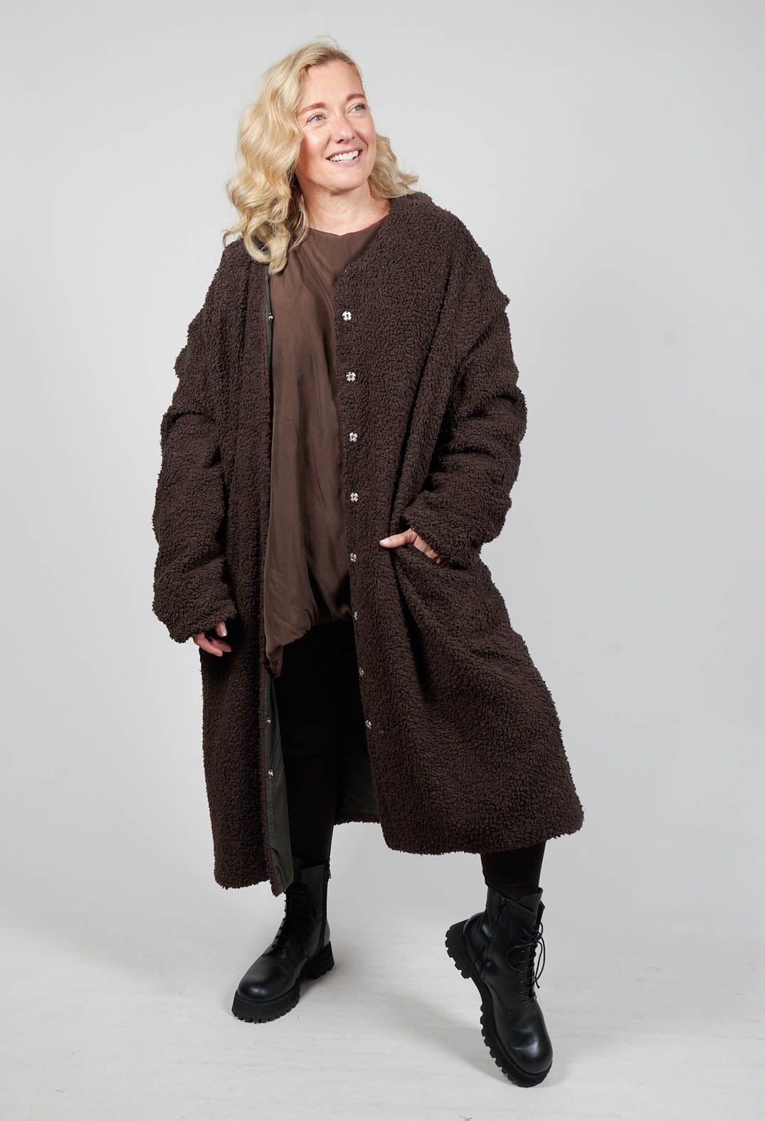 Clan Leggings in Teak Brown