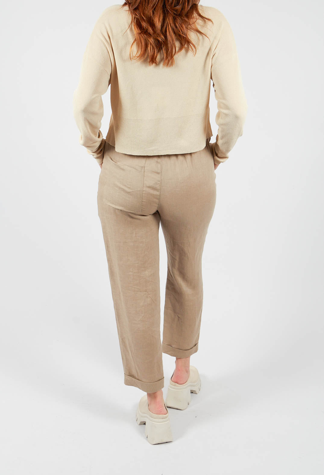 Linen Trousers in Taupe