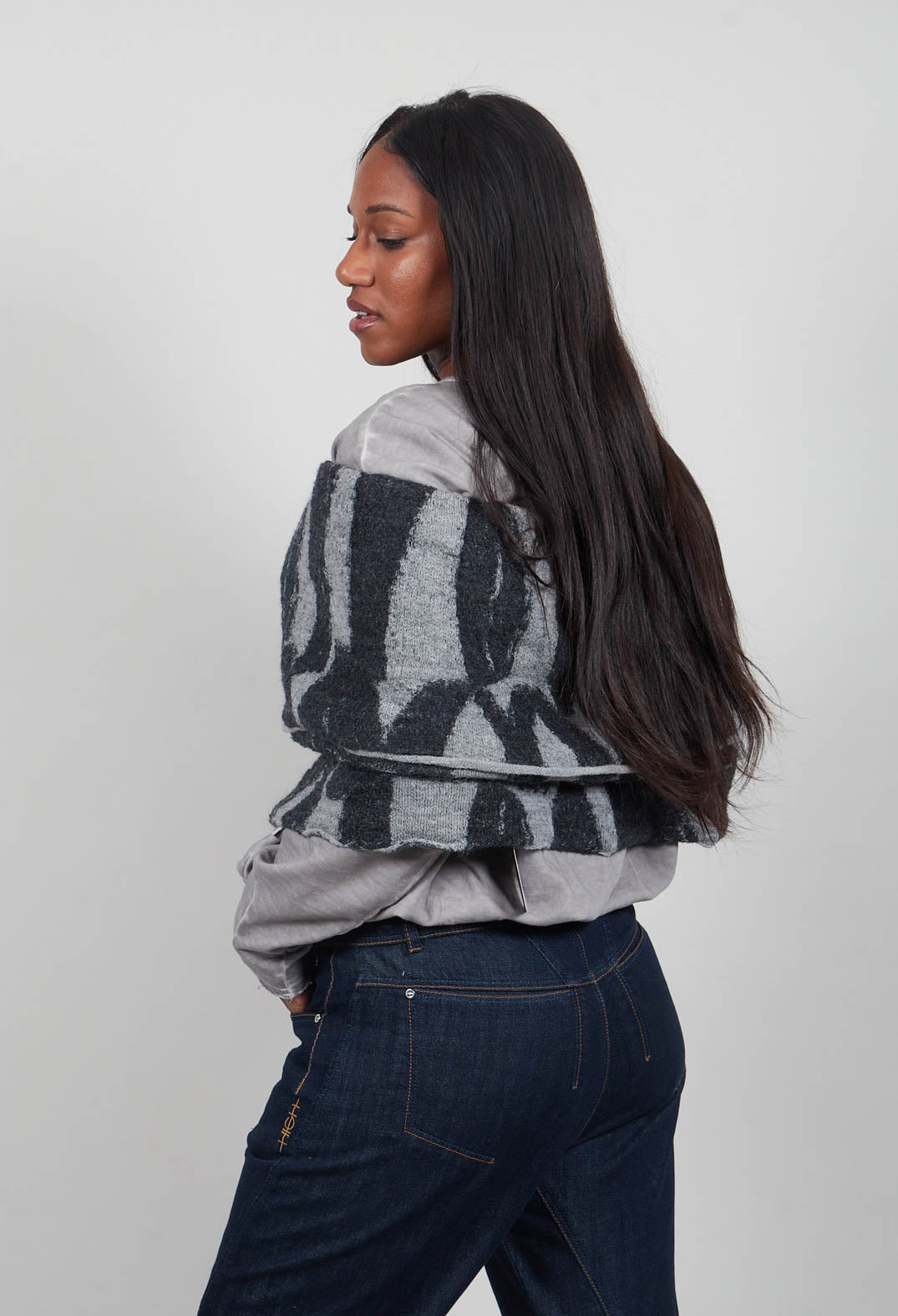Knitted Snood with Drawstring Pulls in Stone/Black