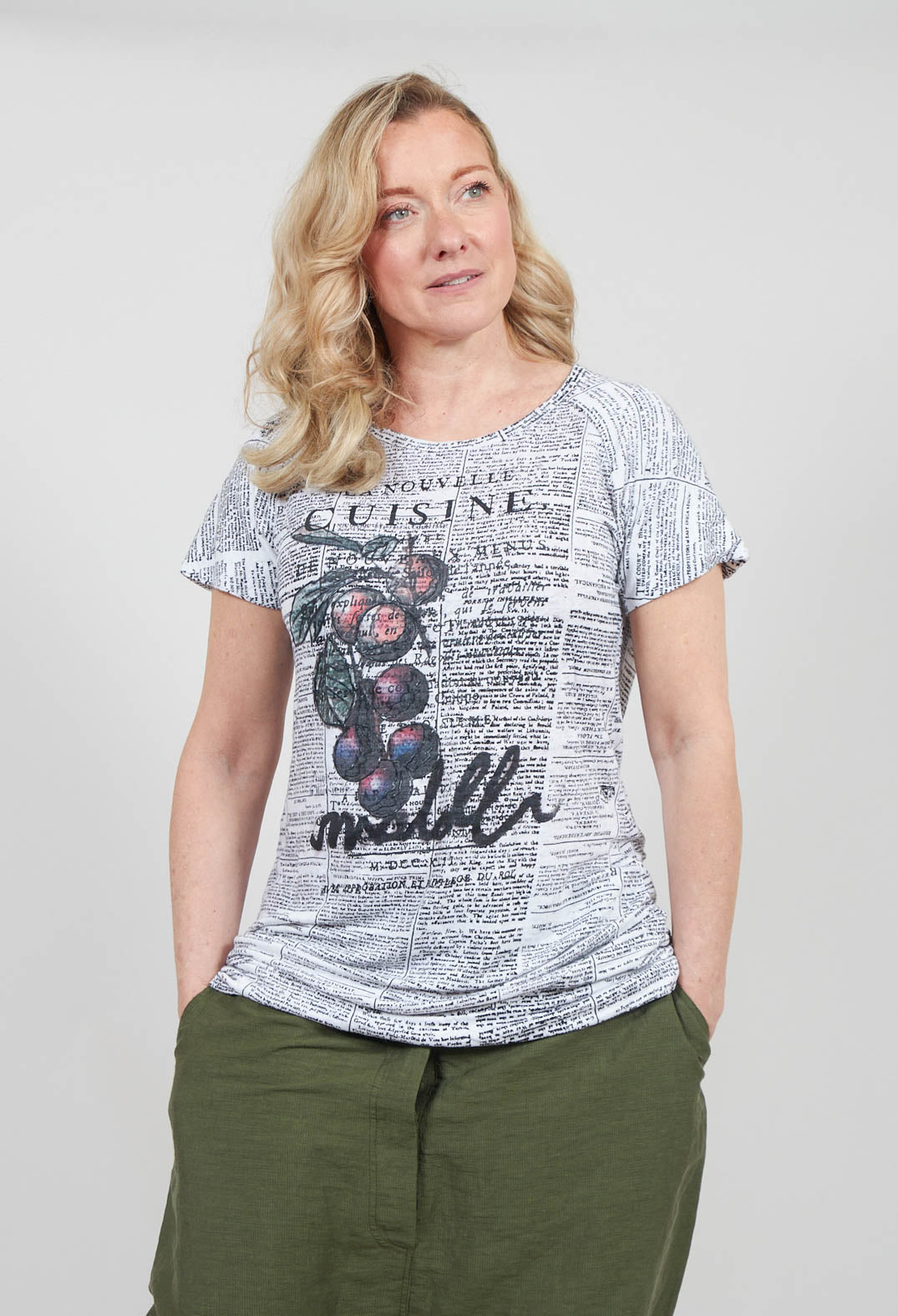 Longline T-Shirt with Damson Design in Quetsche Print