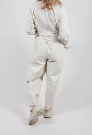 Barest Trousers in Gefuhl Beige