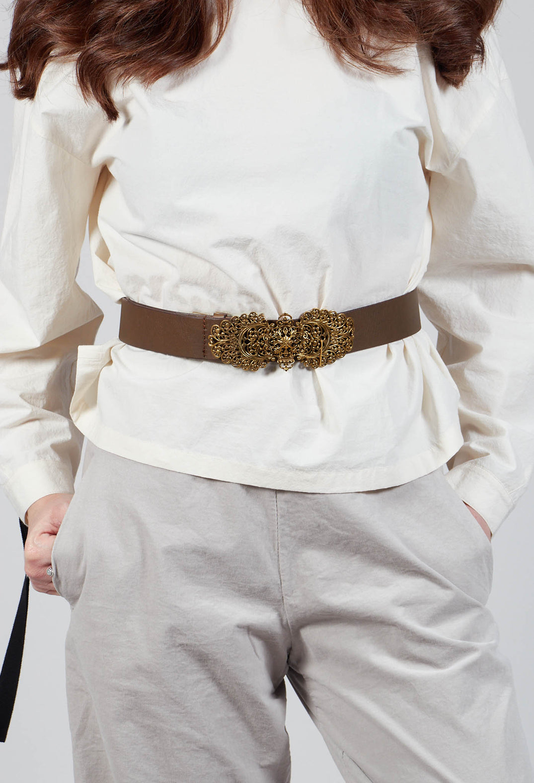 Belt with Ornate Plate Fastening in Khaki