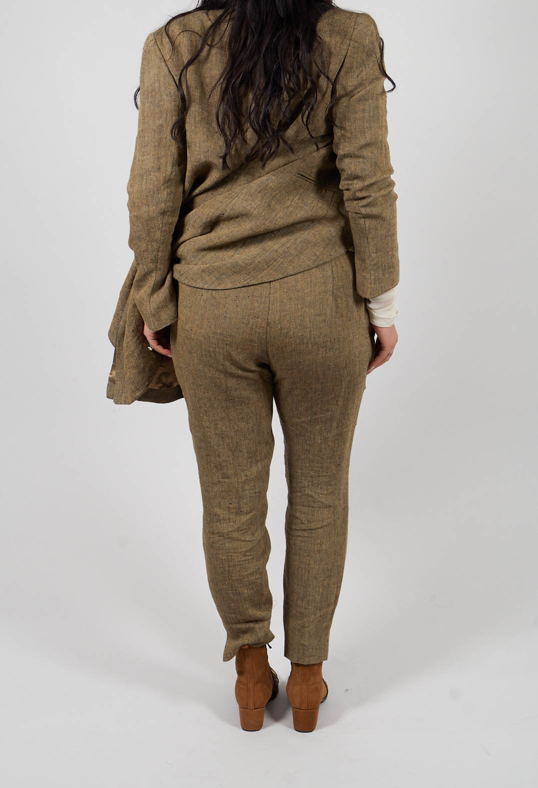 Straight Leg Pleated Trousers in Rock
