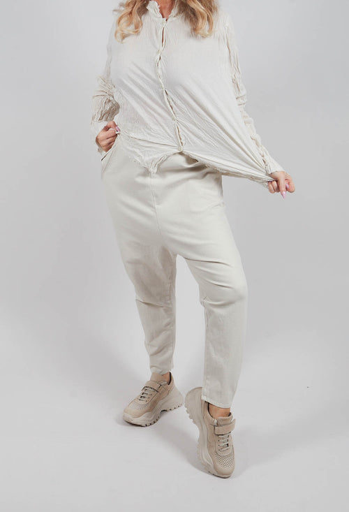 Wirksamen Trousers in Gefuhl Beige