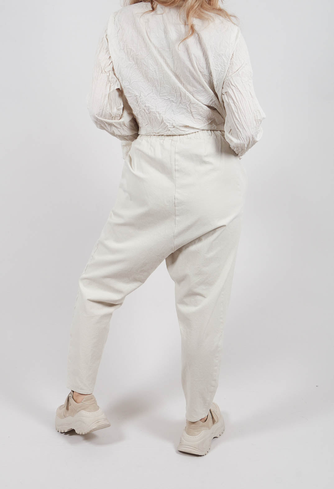 Wirksamen Trousers in Gefuhl Beige