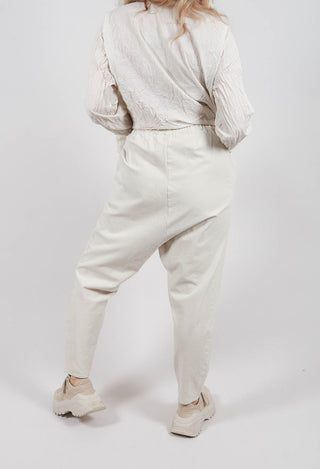 Wirksamen Trousers in Gefuhl Beige