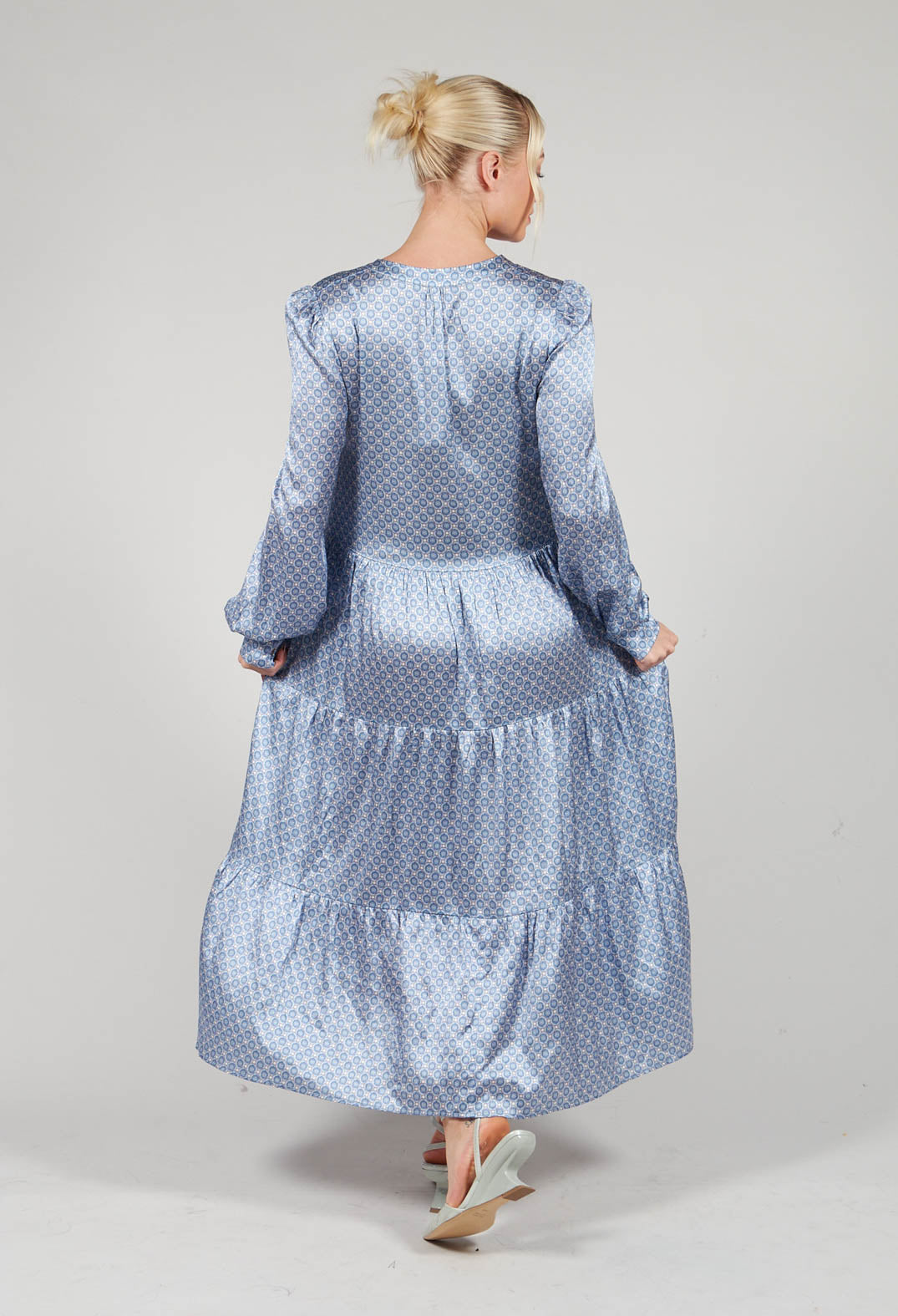 Midi Dress with Balloon Sleeves in Shells Pacific