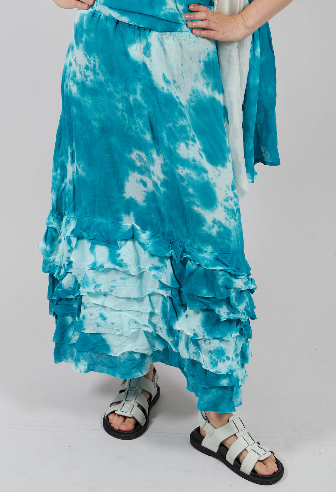 Zentralknapp Skirt in Angel Blue
