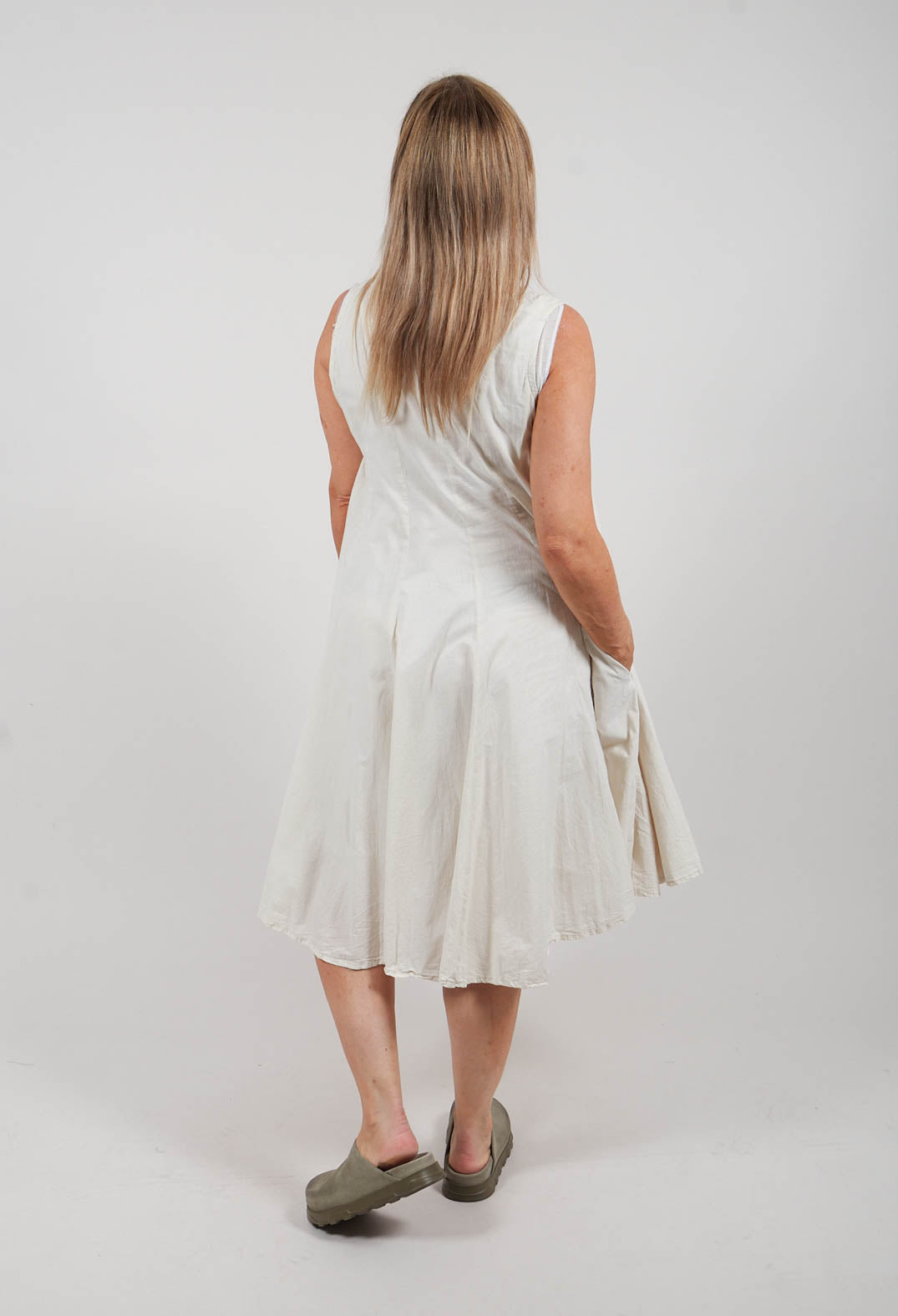 Reboundich Dress in Gefuhl Beige