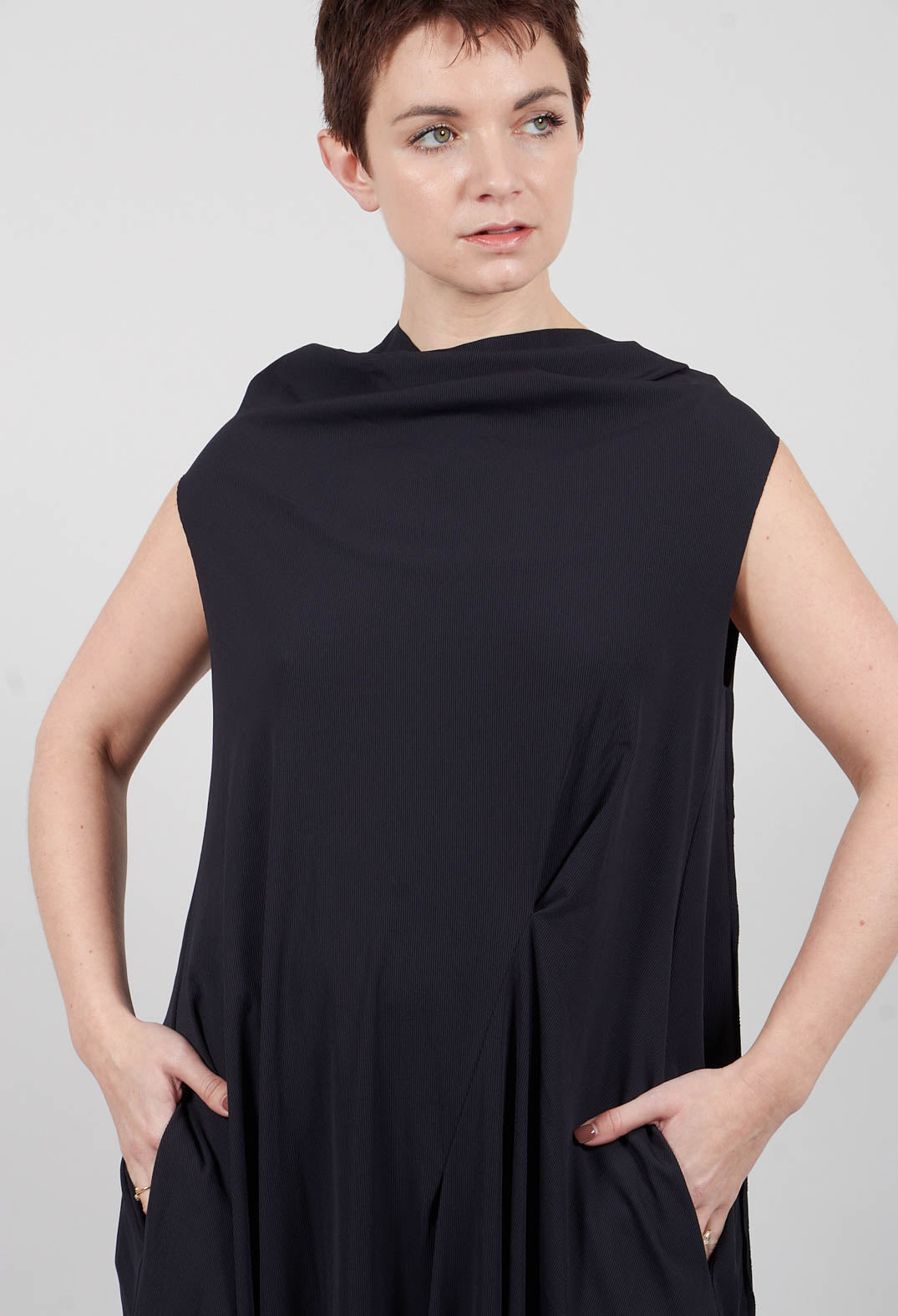 Kiro Sleeveless Dress in Black