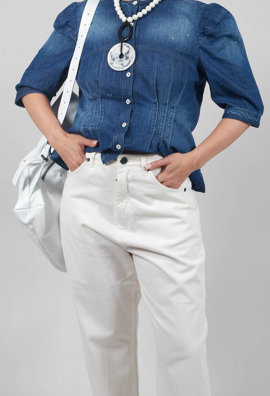 Straight Leg Jeans in White
