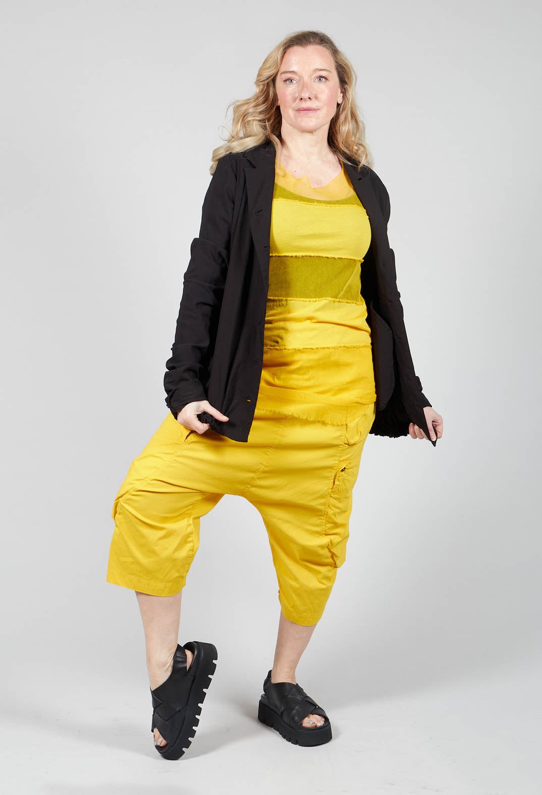 Short Drop Crotch Trousers With Side Pockets in Lemon
