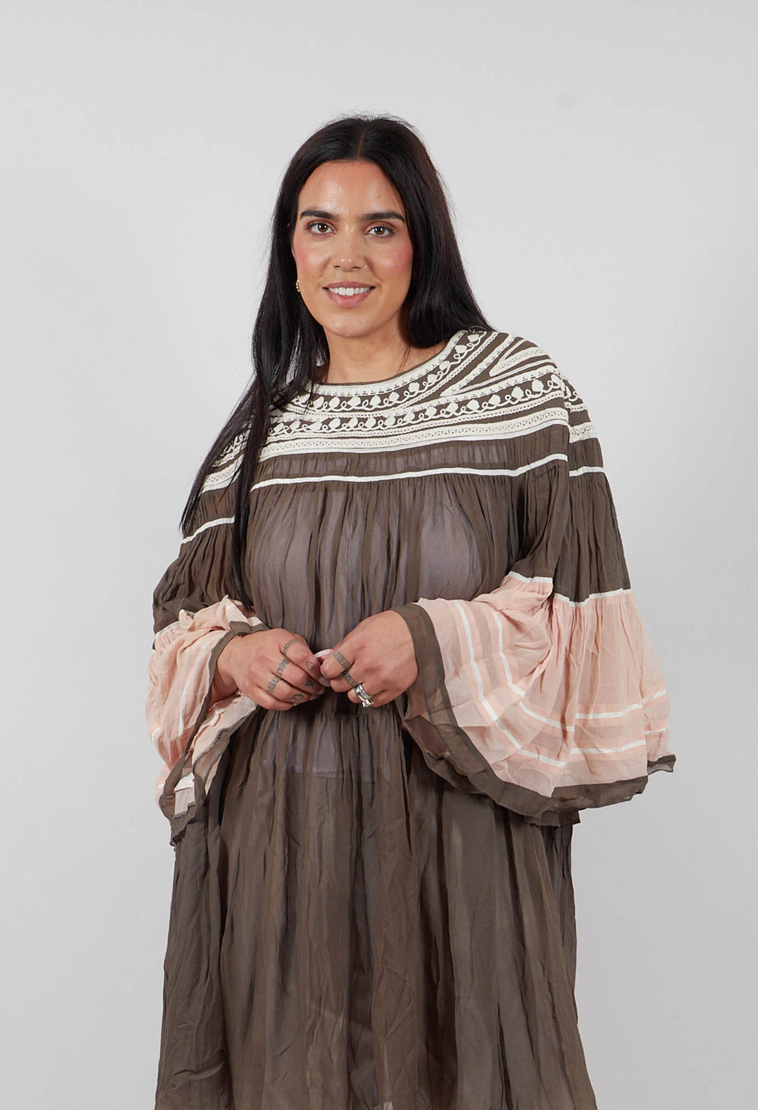 Short Block Dress with Underlayer in Olive Peach