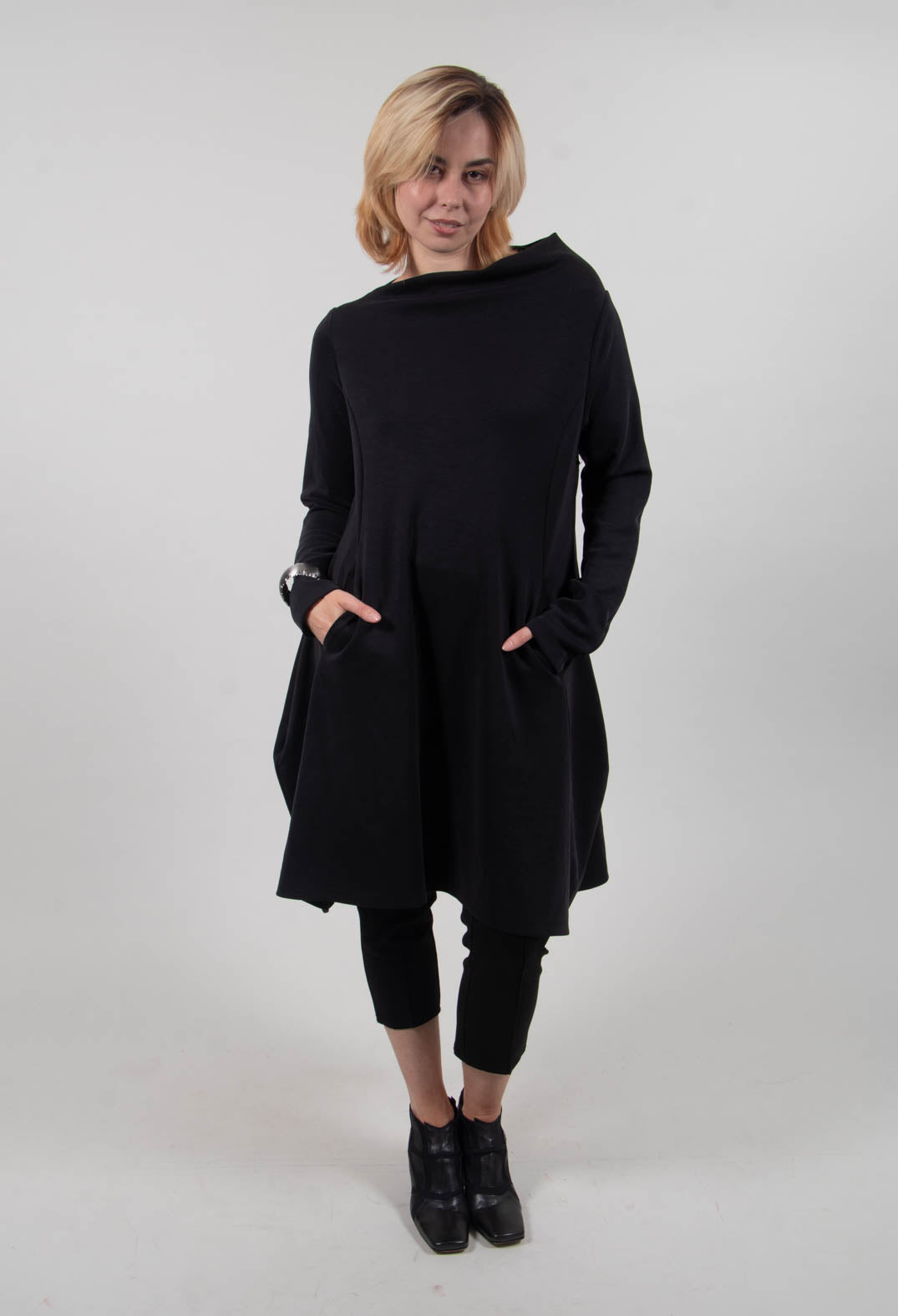 Pants Akiz In Black