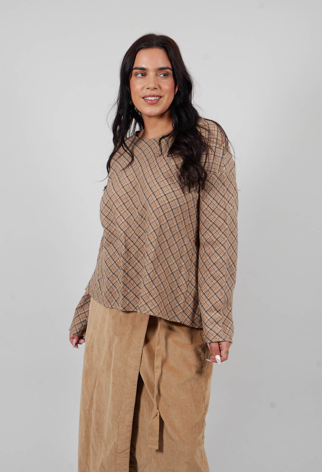 Top with Tartan Wool in Beige