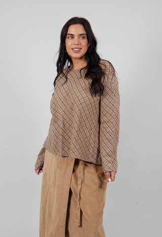 Top with Tartan Wool in Beige