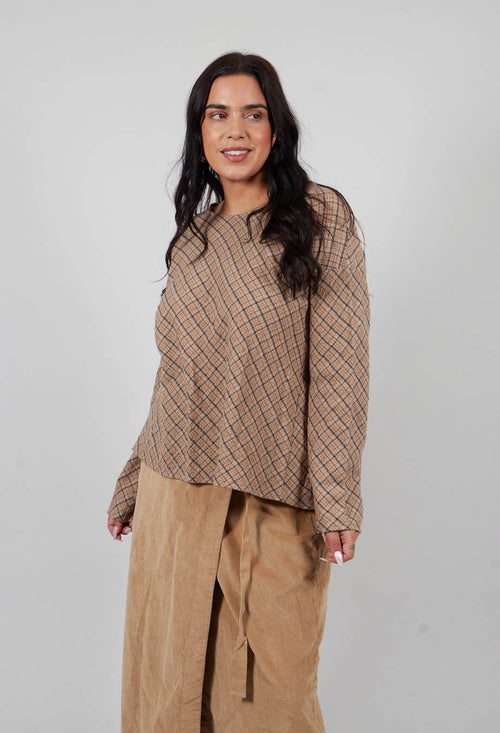 Top with Tartan Wool in Beige