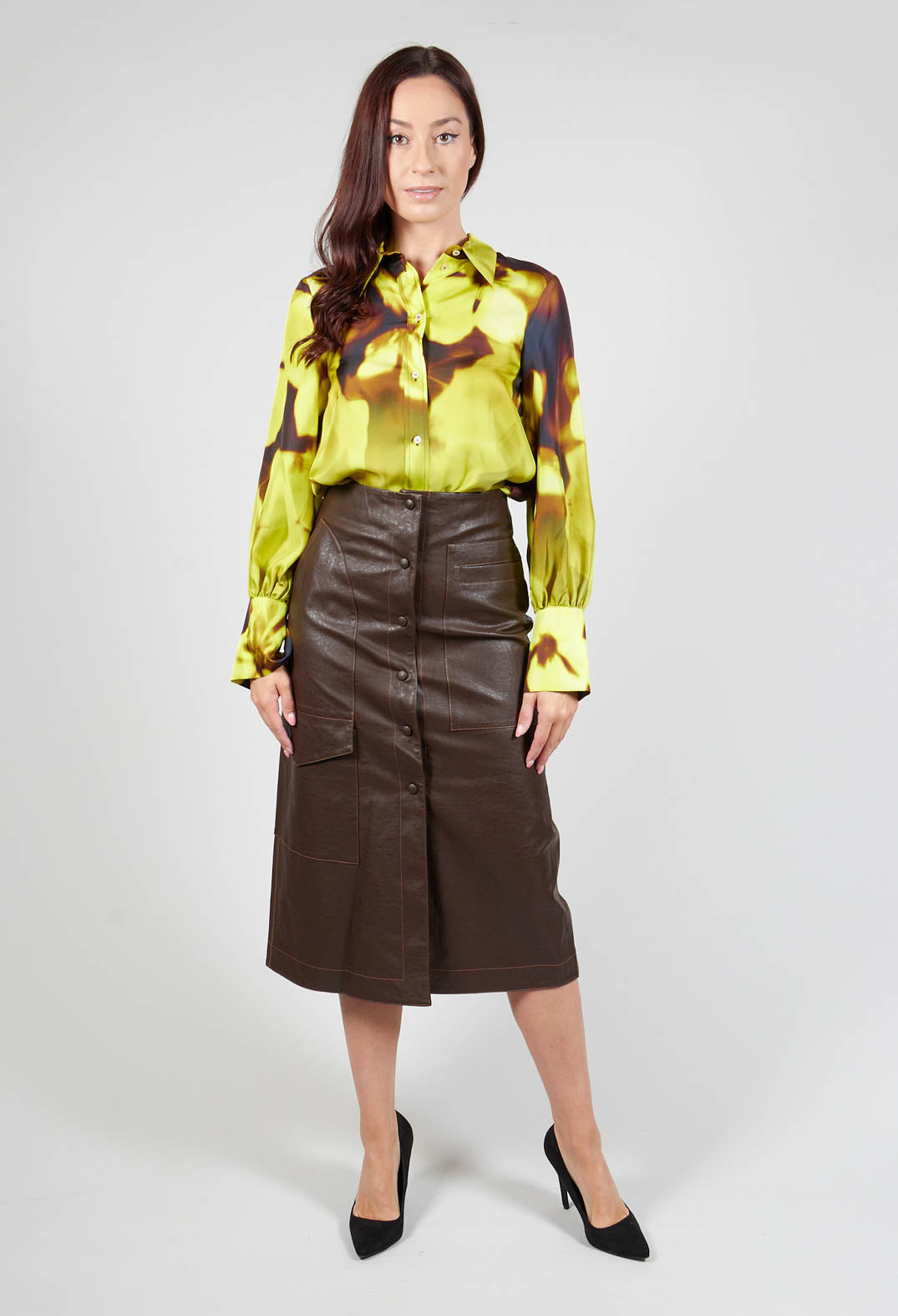 Faux leather pencil skirt brown top