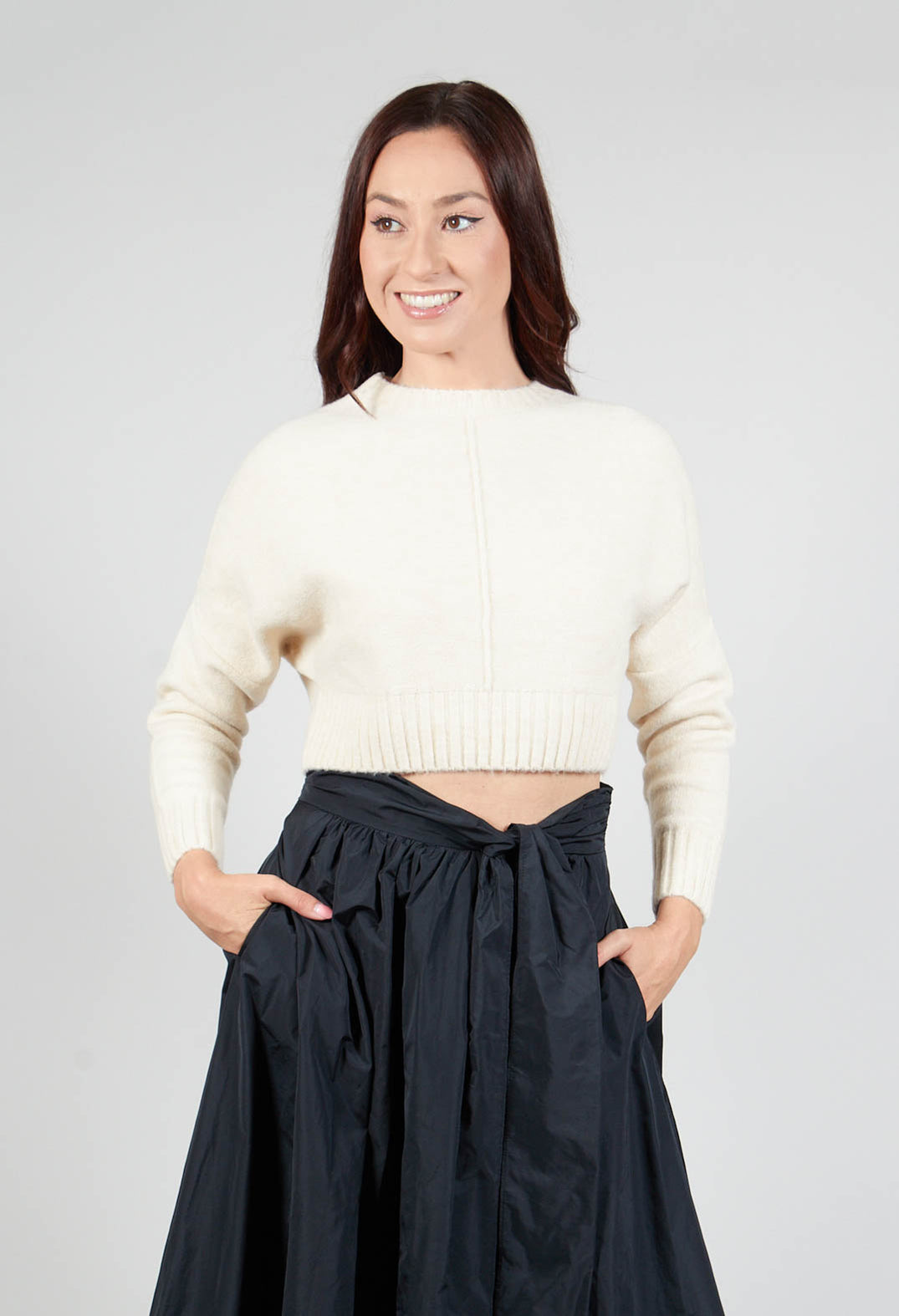 Cropped Jumper in Cream