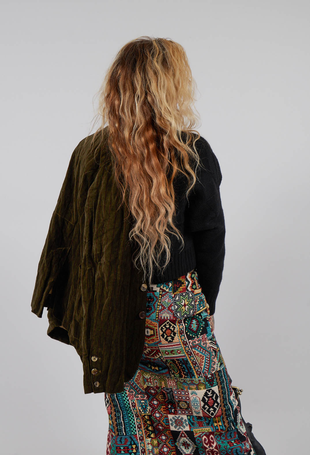 Cropped Jumper in Black