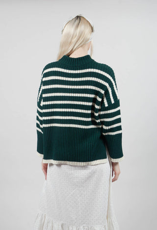 Oversized Pull with Green and Ecru Stripes