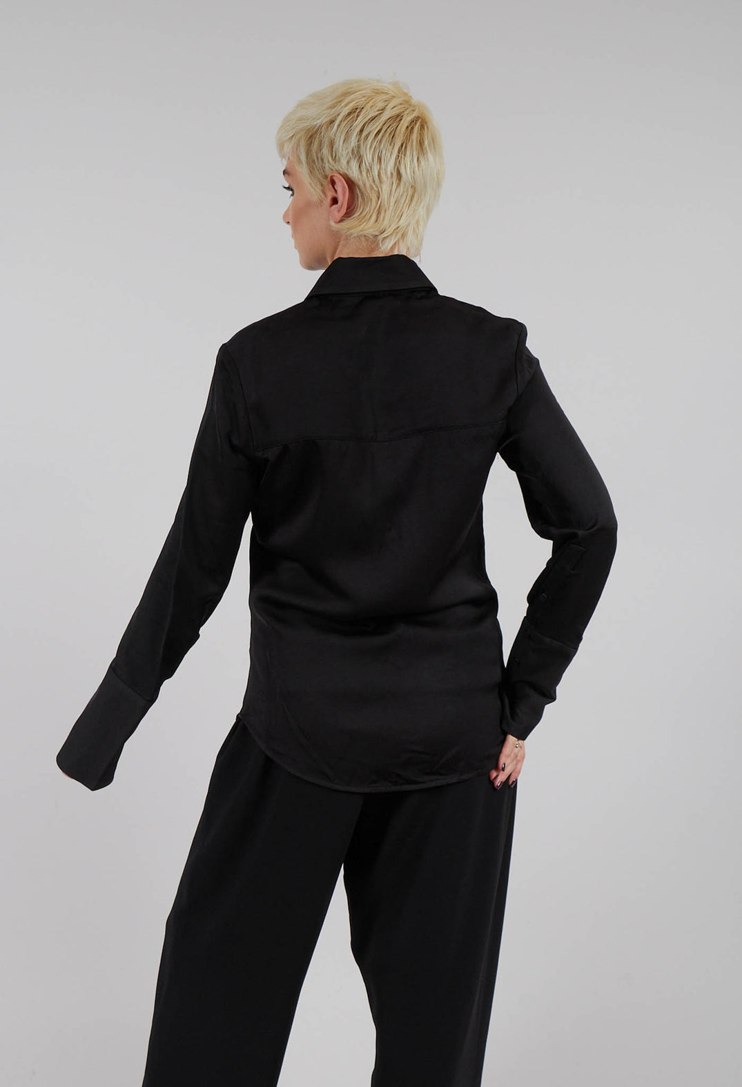 Long Fitted Shirt in Shiny Black