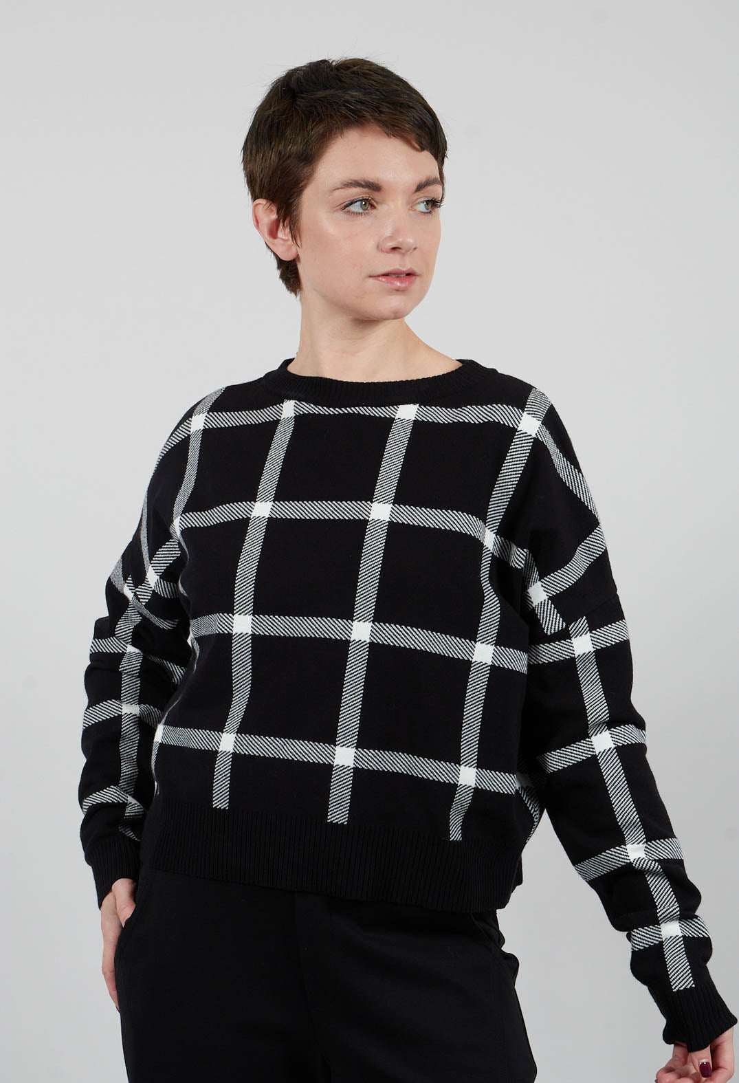Long Sleeve Jumper with Check Design in Black