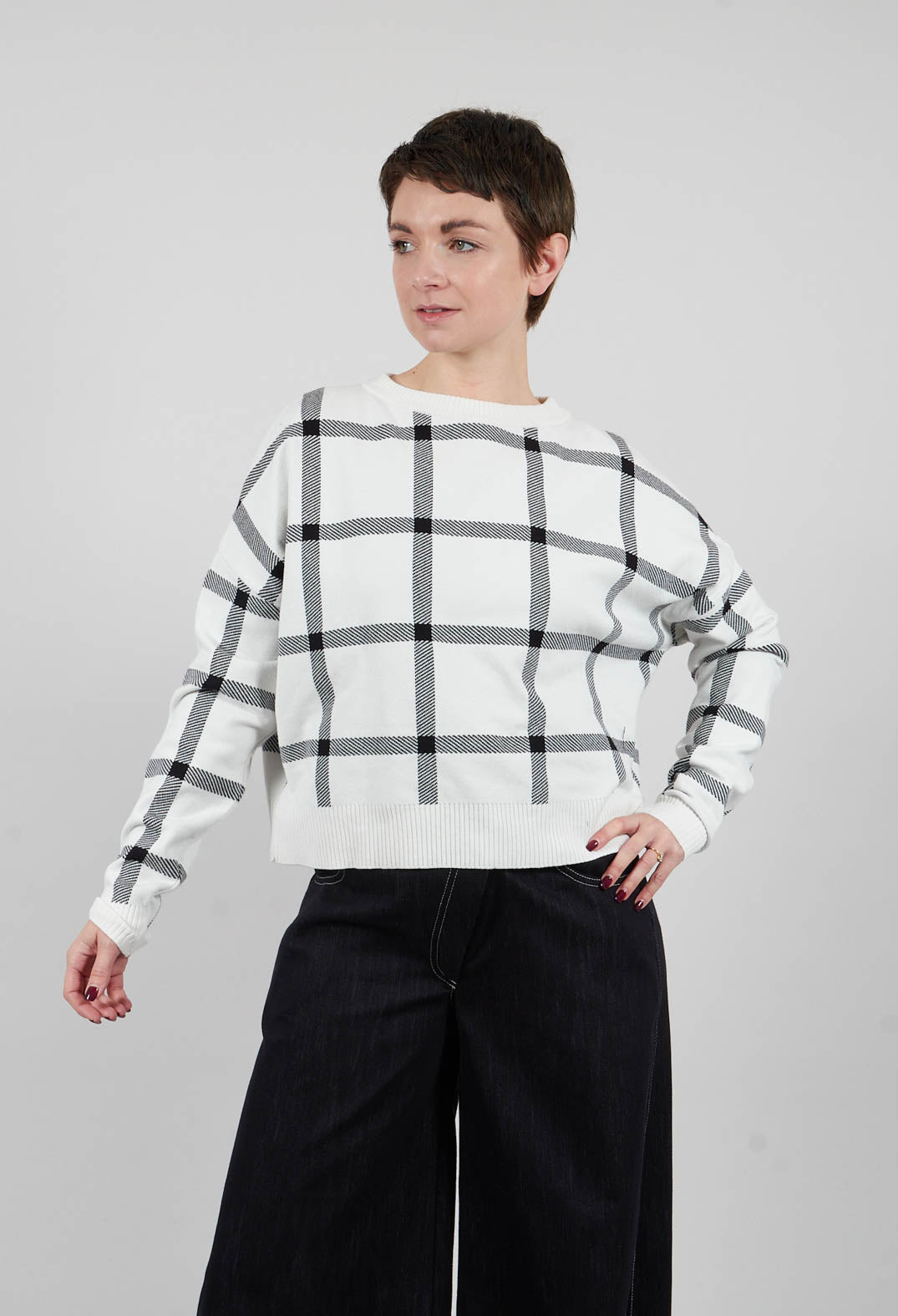 Long Sleeve Jumper with Check Design in White