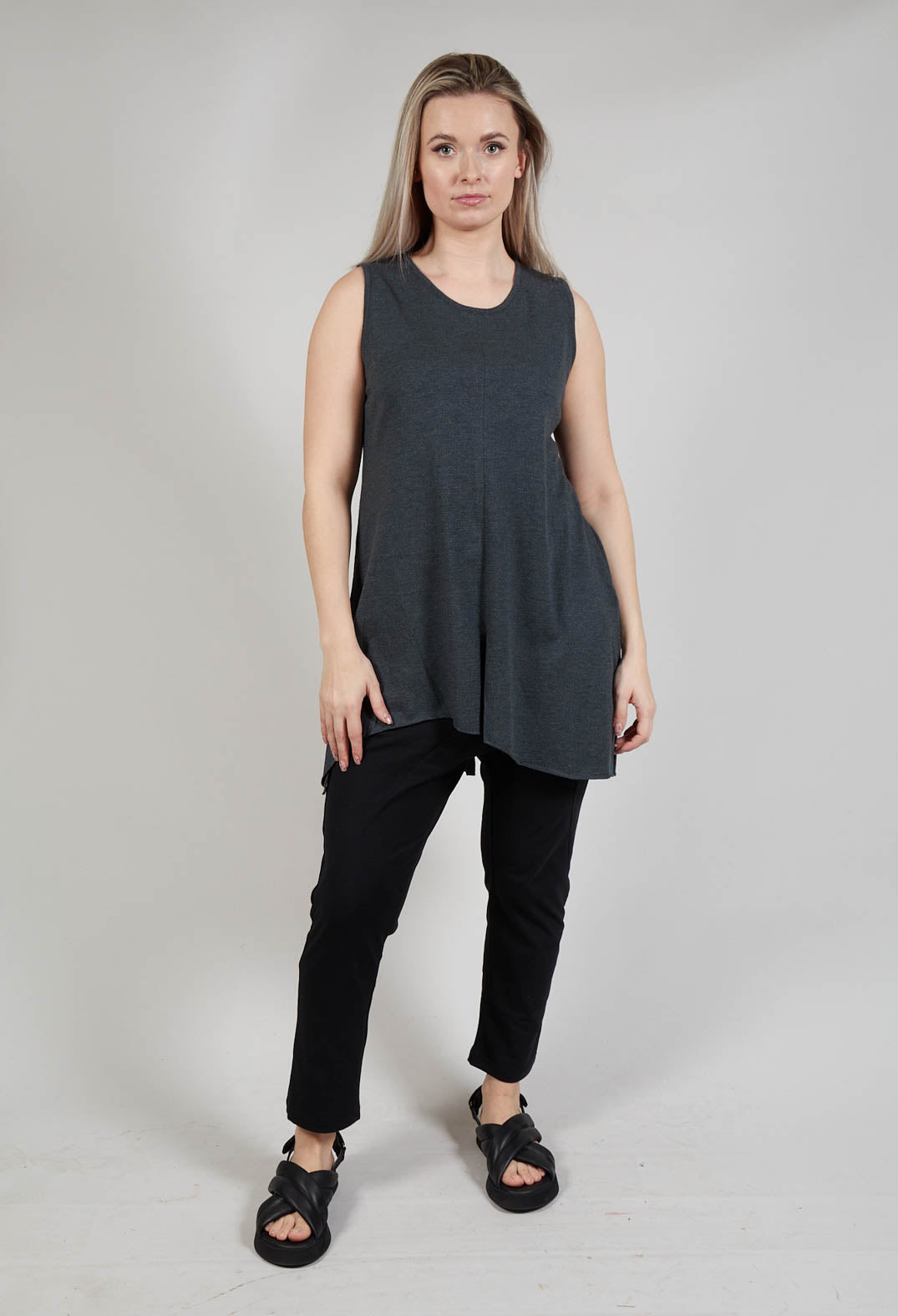 Loose Fit Sleeveless Top in Anthra