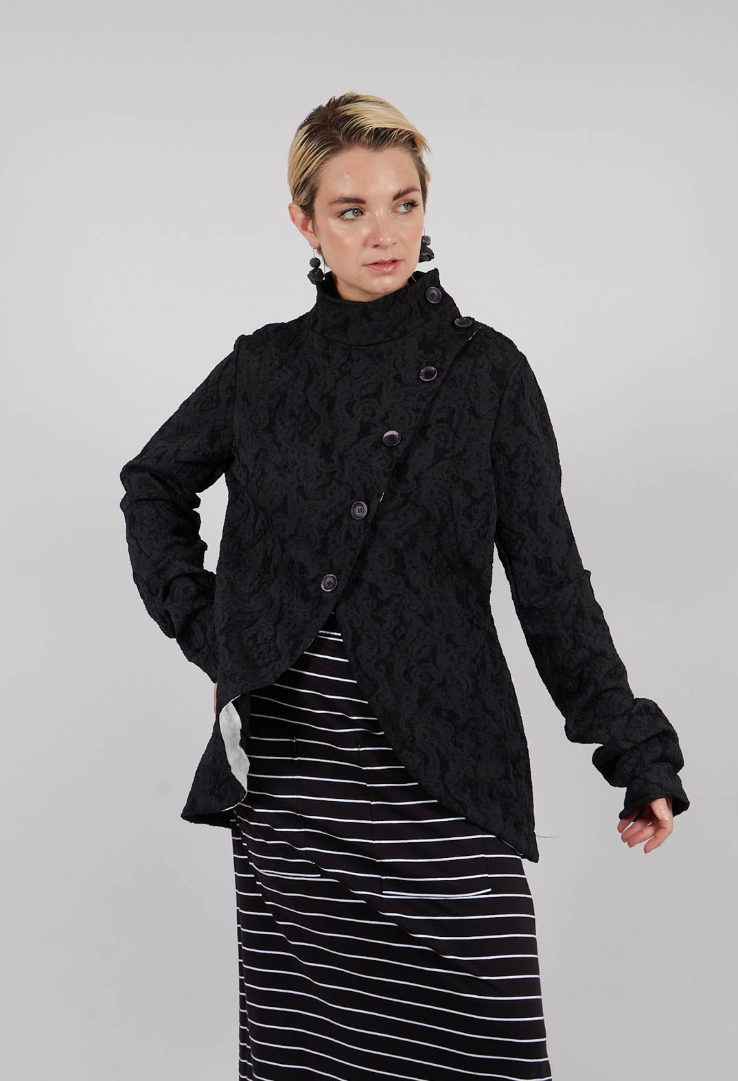 Fla Coat in Black