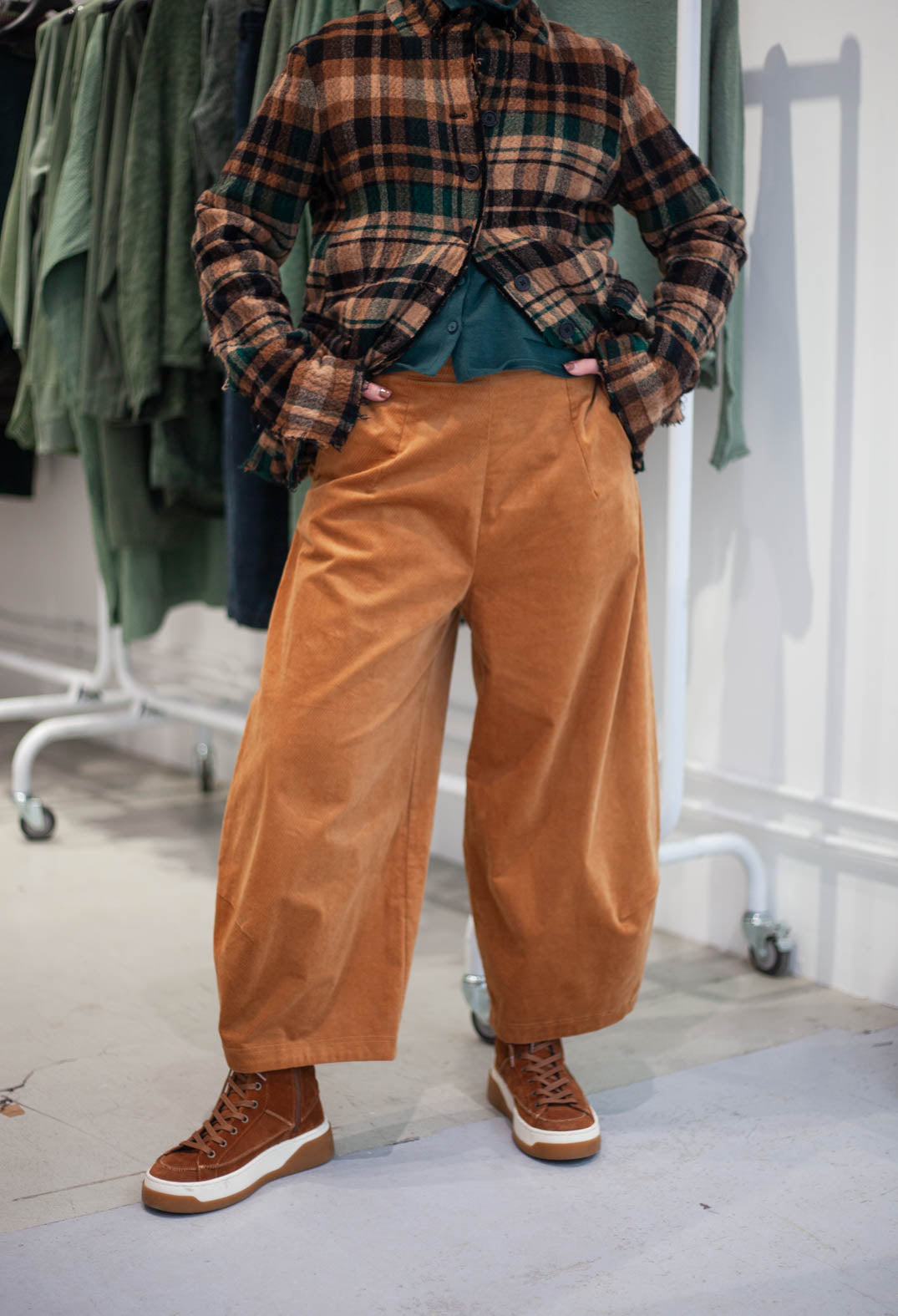 PRE-ORDER - Balloon Leg Trousers in Black (Pictured in Bronze) - 3230114