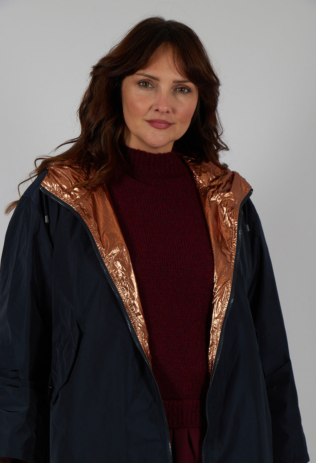 Reversible Lightweight Raincoat in Navy and Bronze