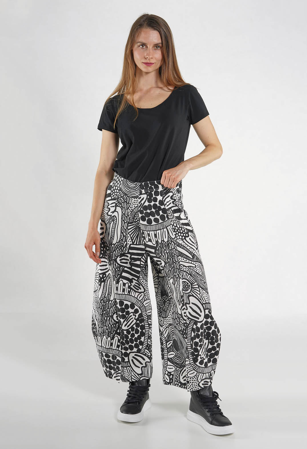 PRE-ORDER - Pull On Balloon Trousers in Black Check - 3440109 (Pictured in Black Print)