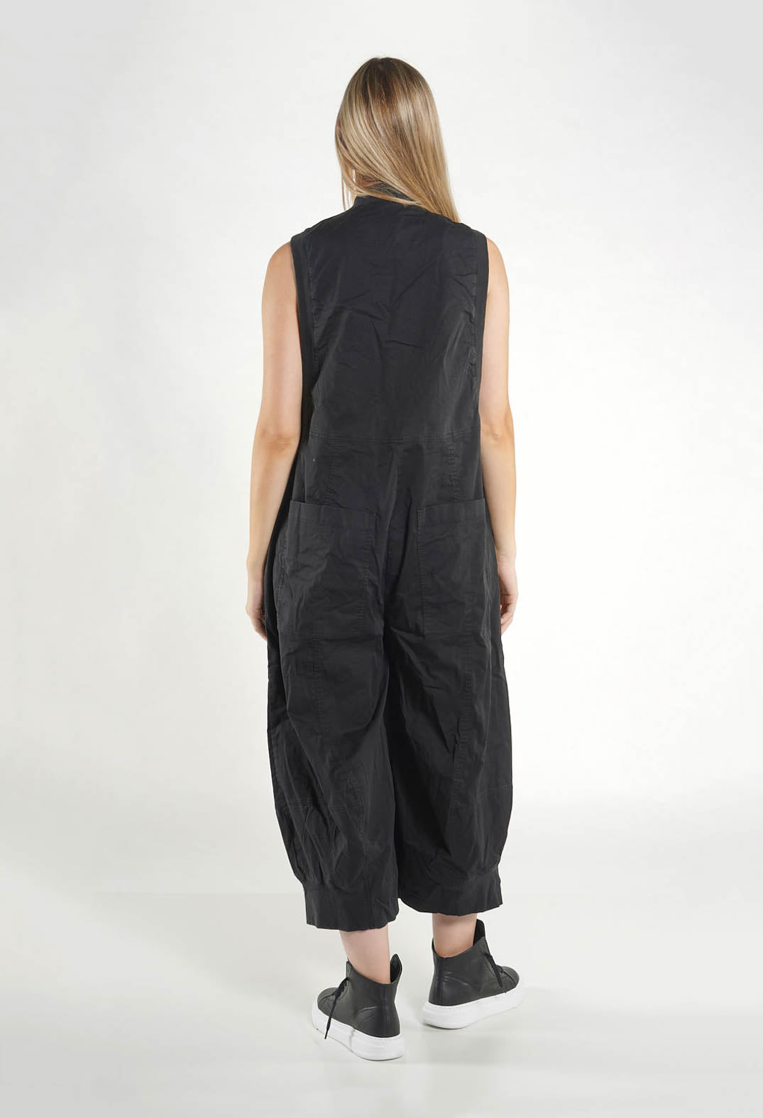 PRE-ORDER - Sleeveless Jumpsuit in Black - 3491304