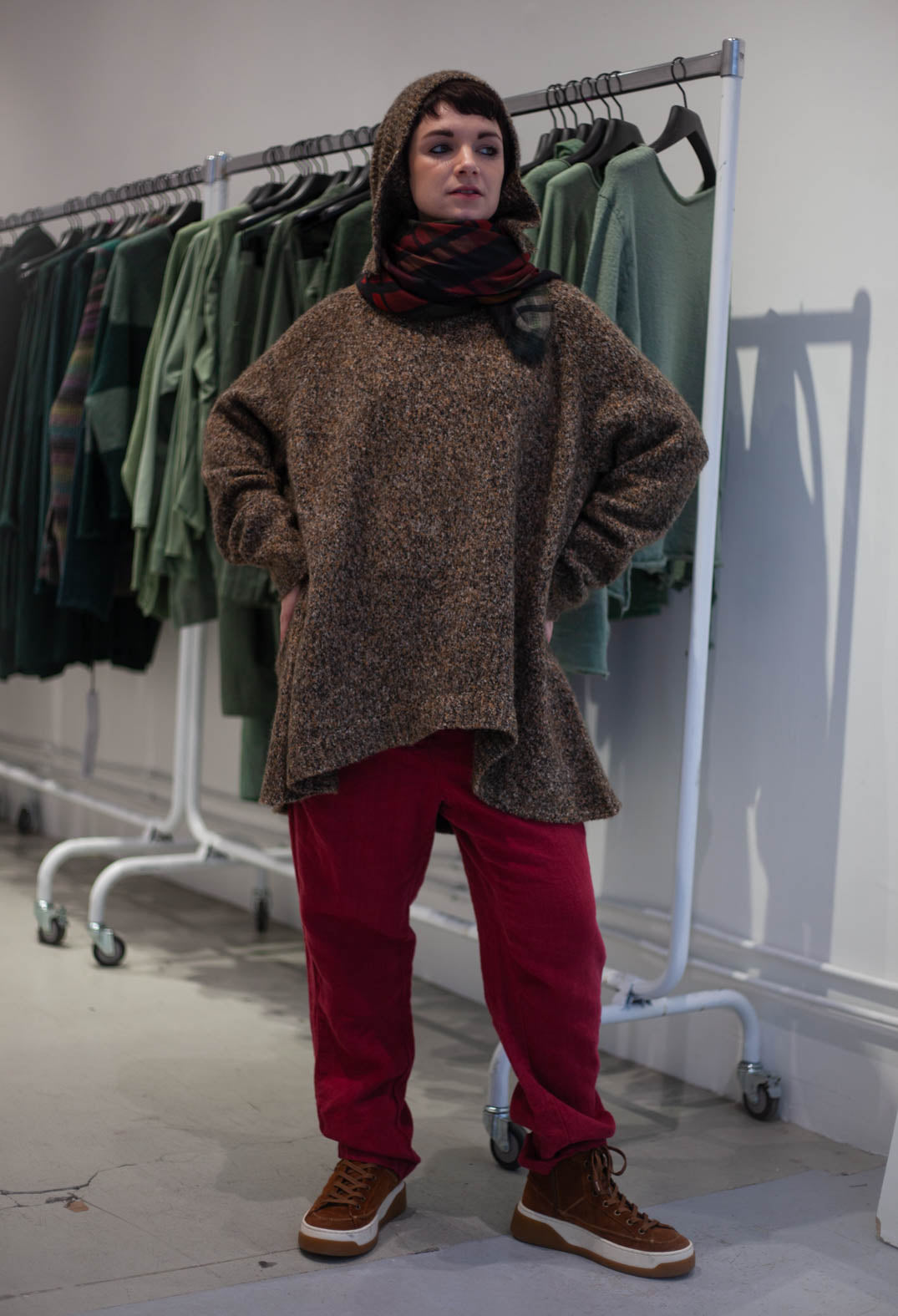 PRE-ORDER - Straight Leg Linen Trousers in Forest (Pictured in Lava) - 3530104
