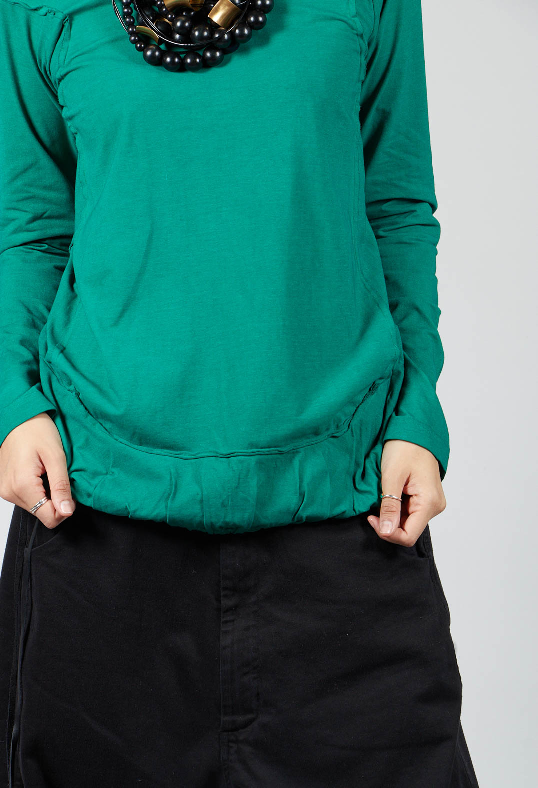 Long Sleeve Jersey T Shirt with Ruffle Hem in Green