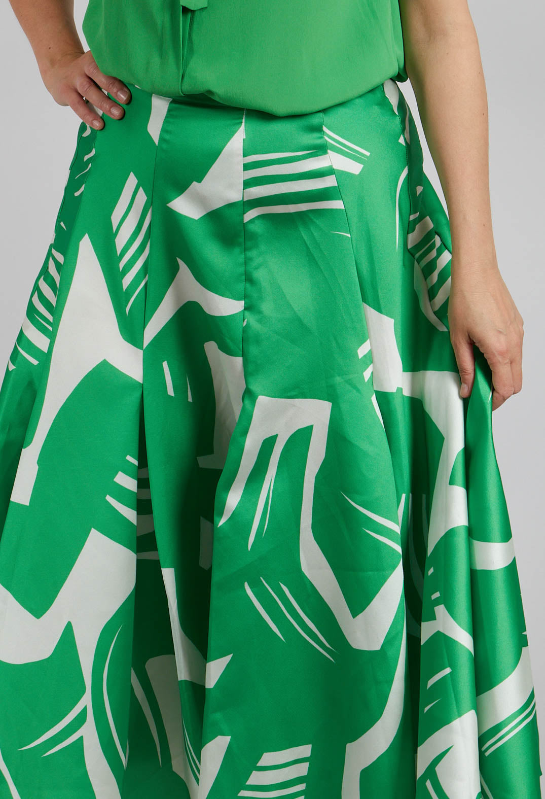 A-Line Pleated Skirt in Green Matisse